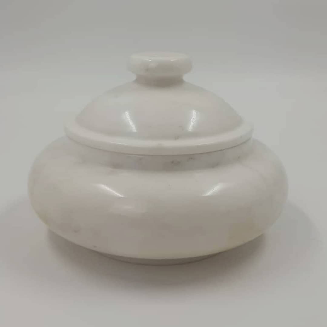 MARBLE DECORATION VASE WITH COVER