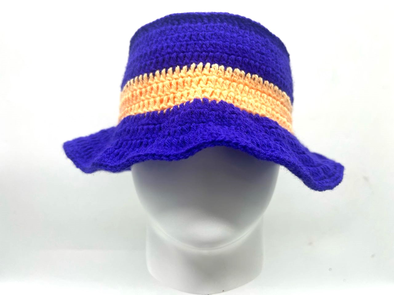 TOPI CROCHET