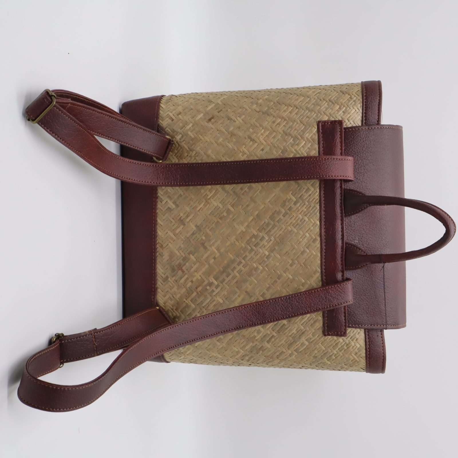 WOVEN BEMBAN BAG PACK