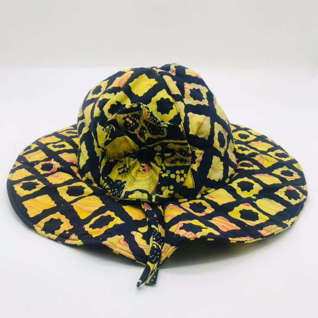 TOPI BATIK