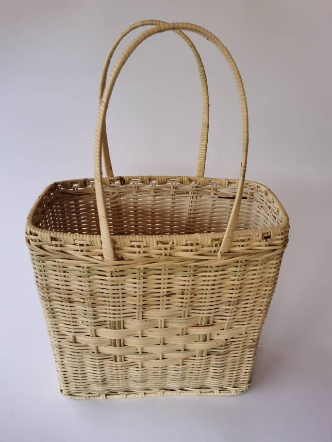 MARKET BASKET SQUARE