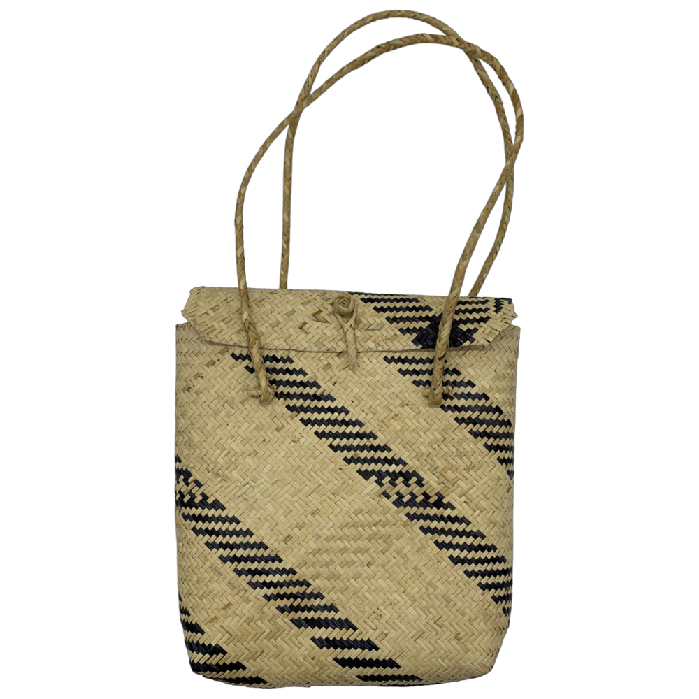 BEG PIHAN KECIL BERTUTUP