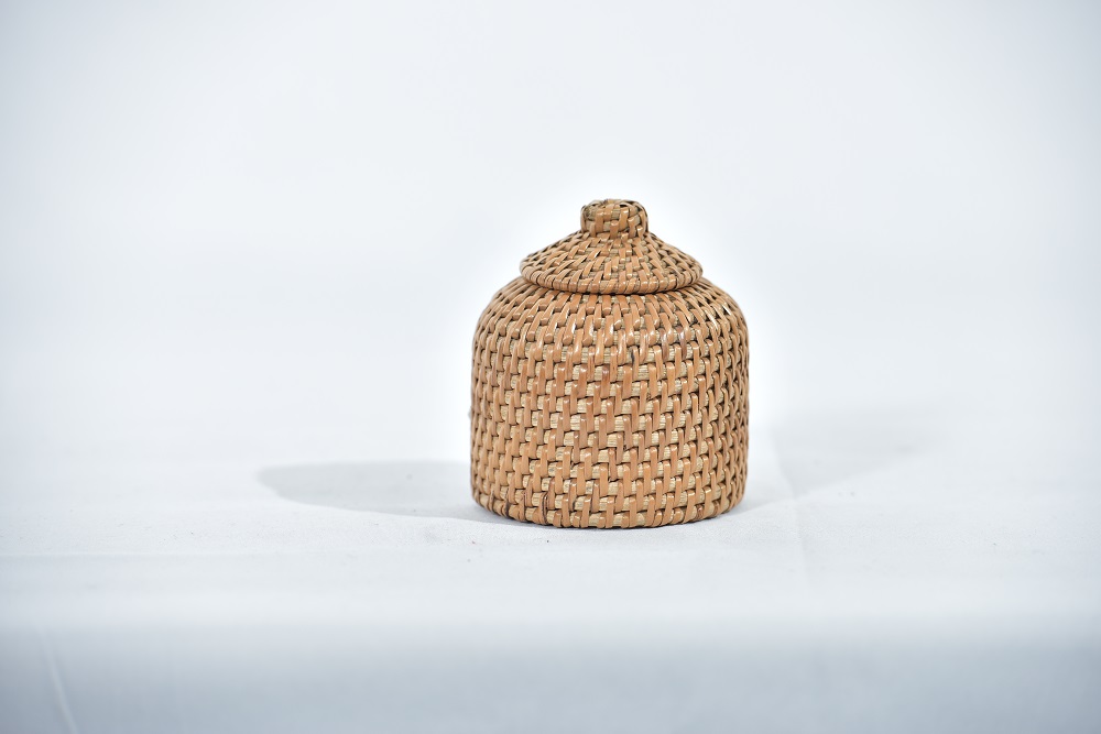 ANYAMAN RIBU-RIBU GASING