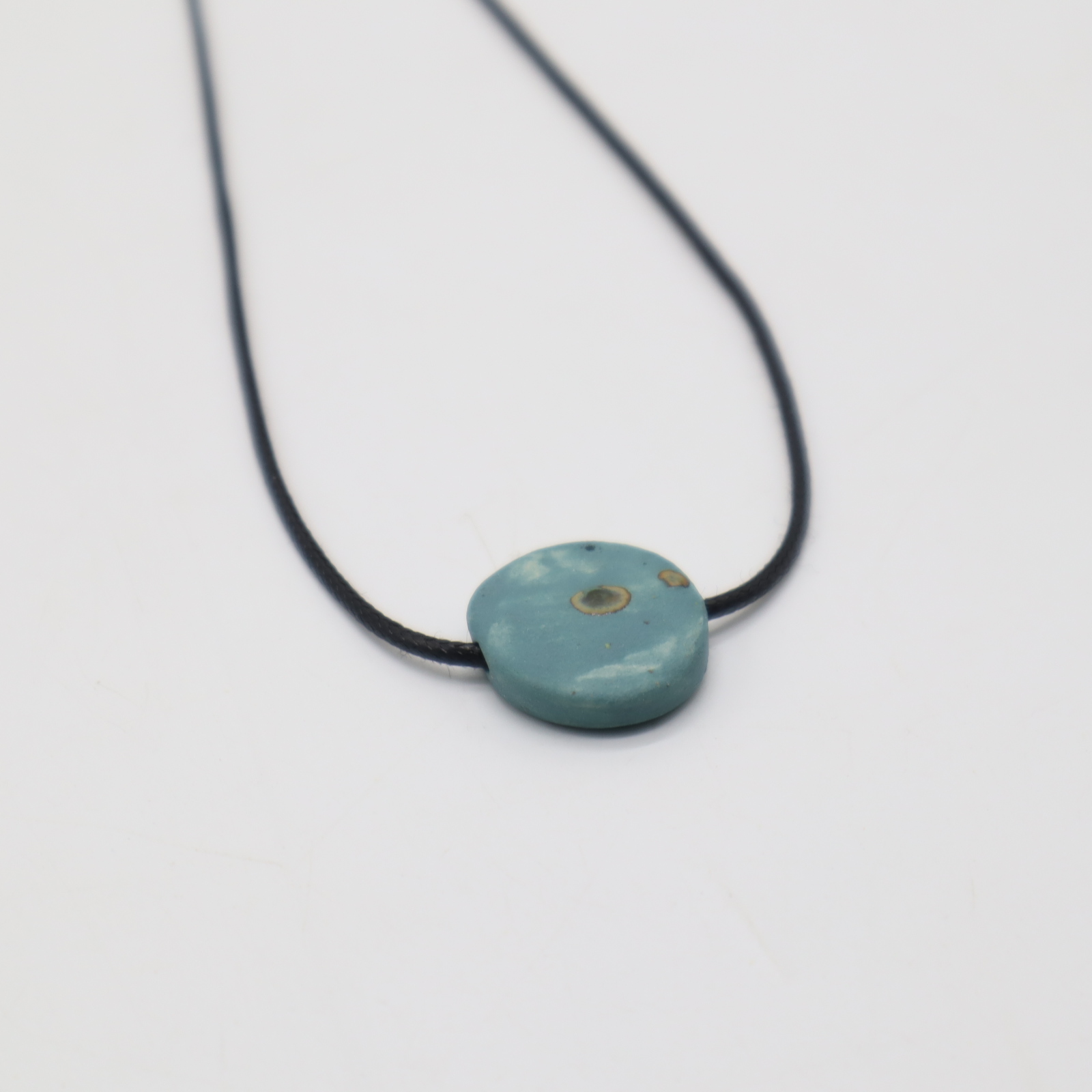 RANTAI LOKET SERAMIK