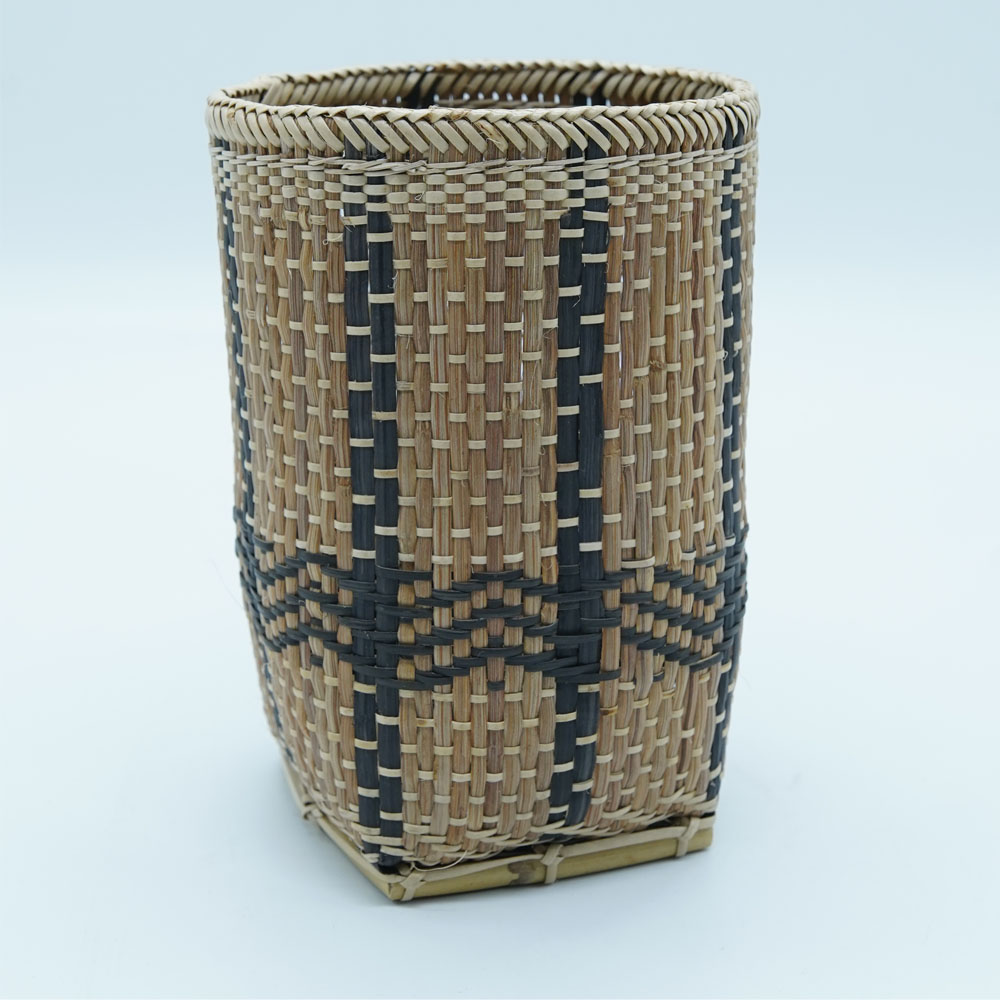PENCIL HOLDER ROTAN