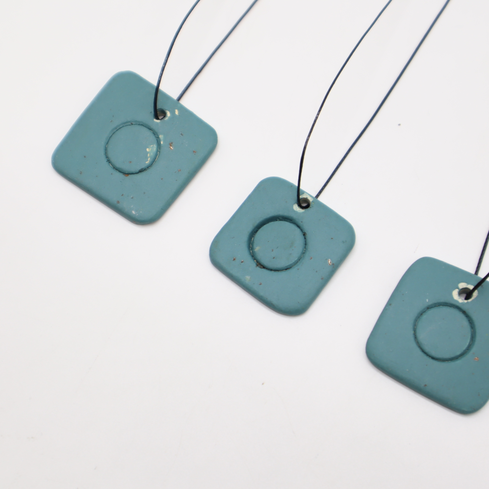 PENDANT NECKLACES -3