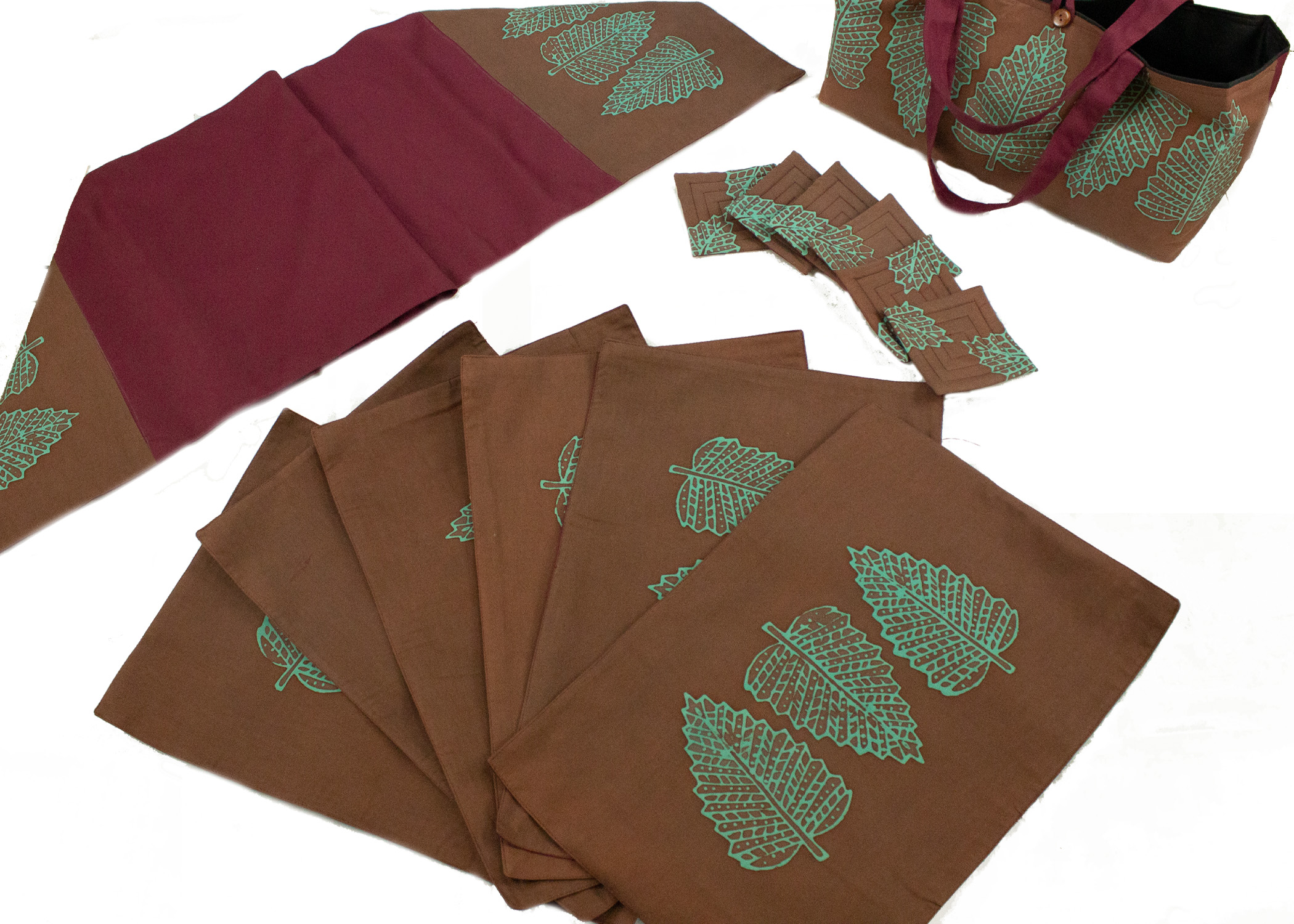 BINJAL BATIK DINING SET