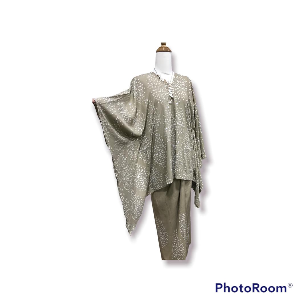 MINI KURUNG KAFTAN BATIK