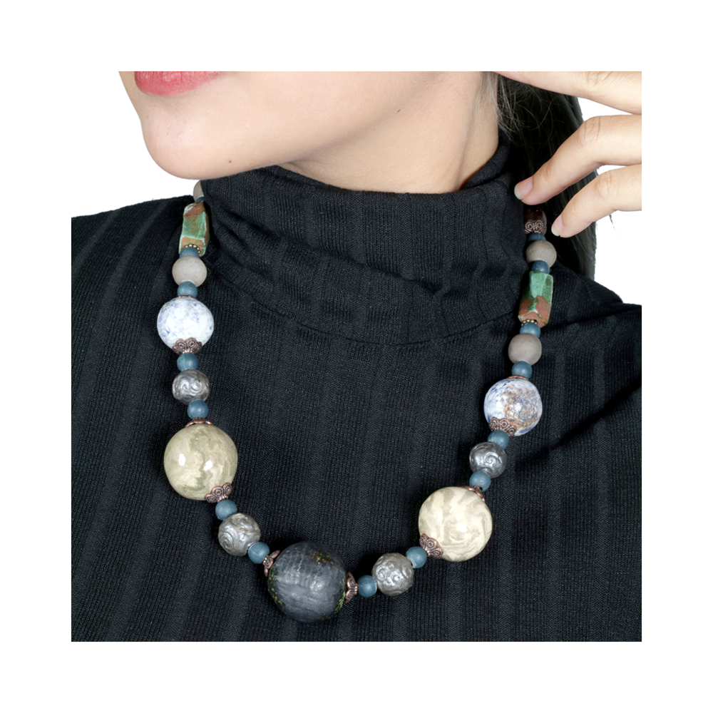 SARAWAK CERAMIC BEADS NECKLACE