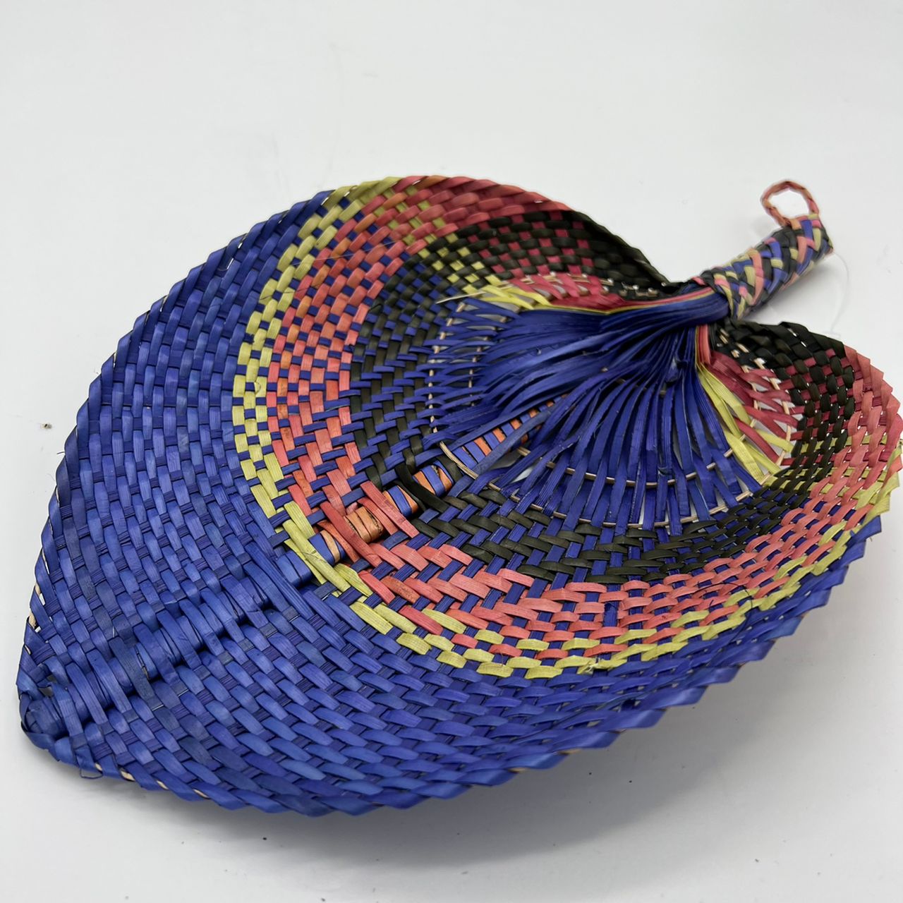 KIPAS ANYAMAN MENGKUANG