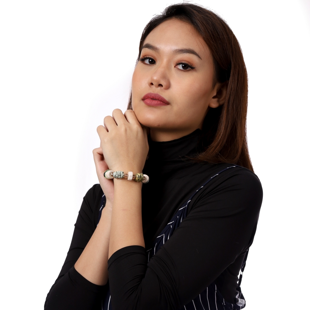 GELANG  MANIK SERAMIK