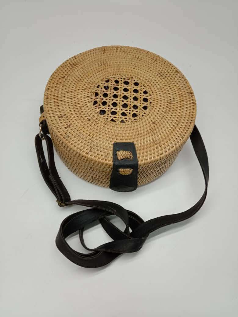 BAG ANYAMAN RIBU-RIBU