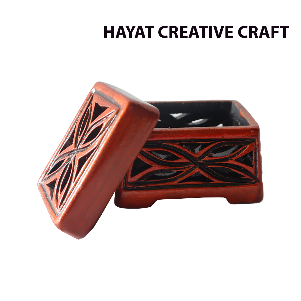 (17) BEKAS TEPAK SIREH