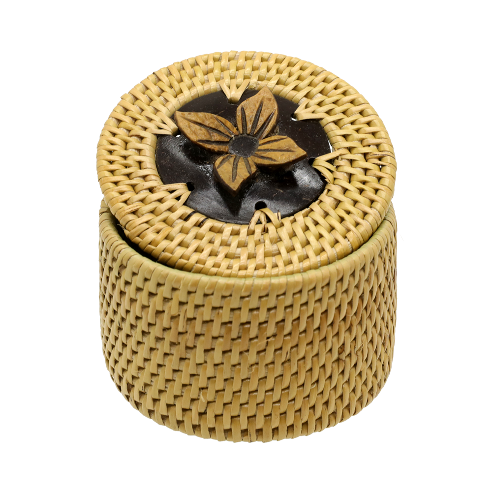 TINOMPOKBOX WITH COCONUT SHELL ACCESSORIES