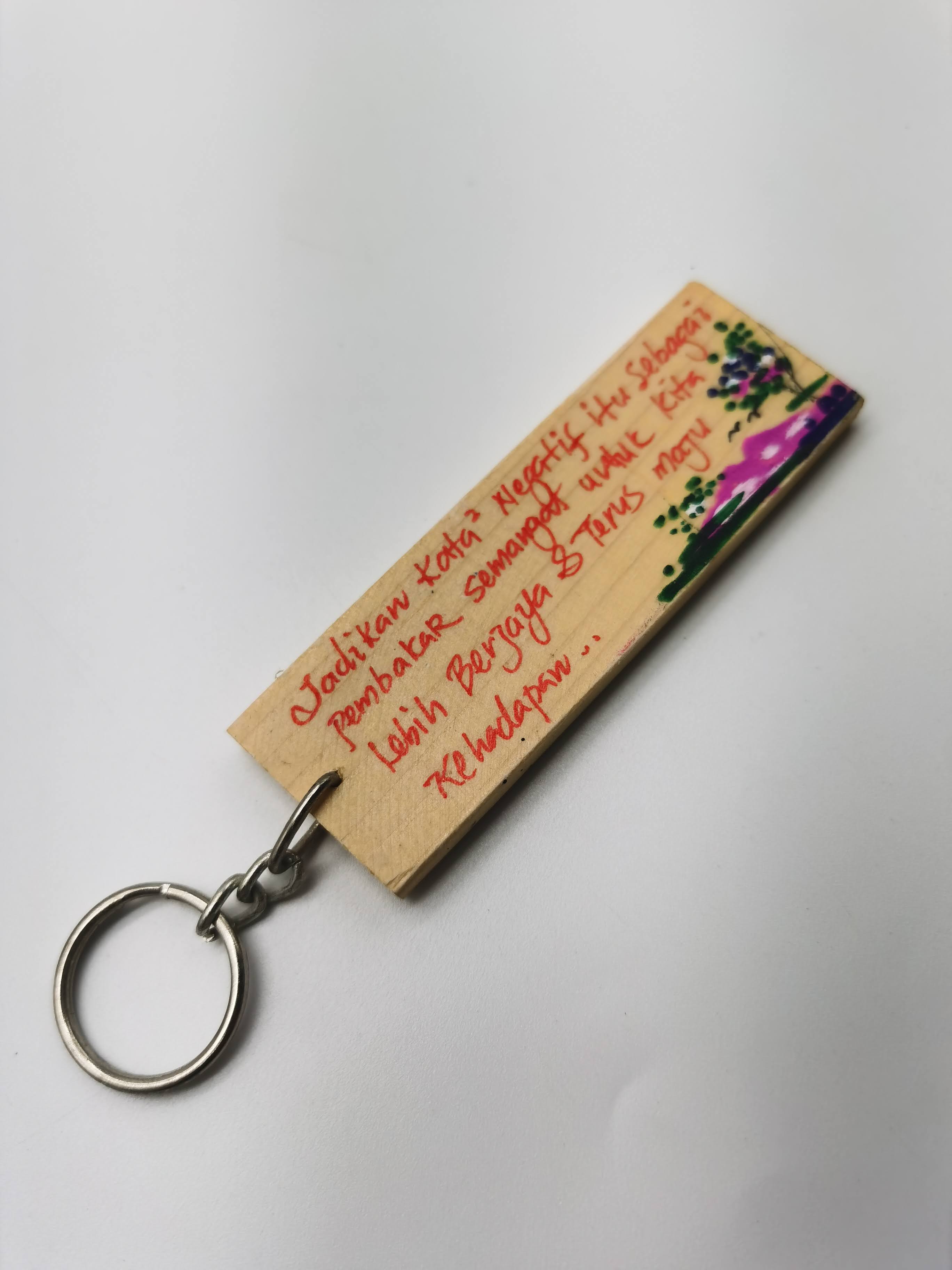 KEYCHAIN PETAK DENGAN DESIGN