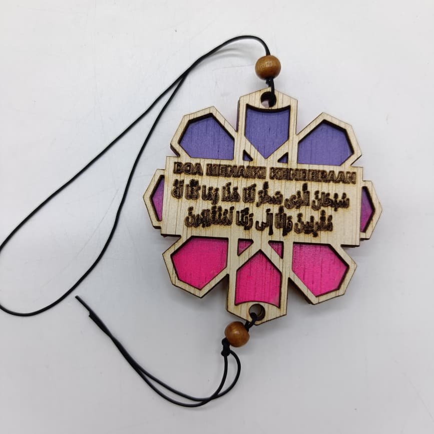 HANGING WOODEN CRAFTS LASER CUT