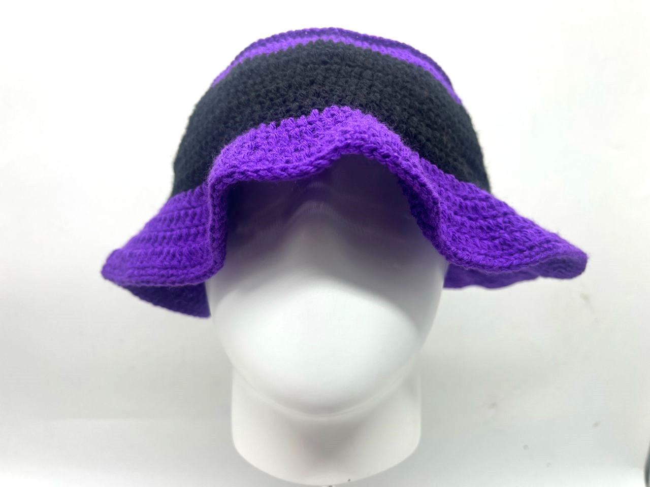 TOPI CROCHET