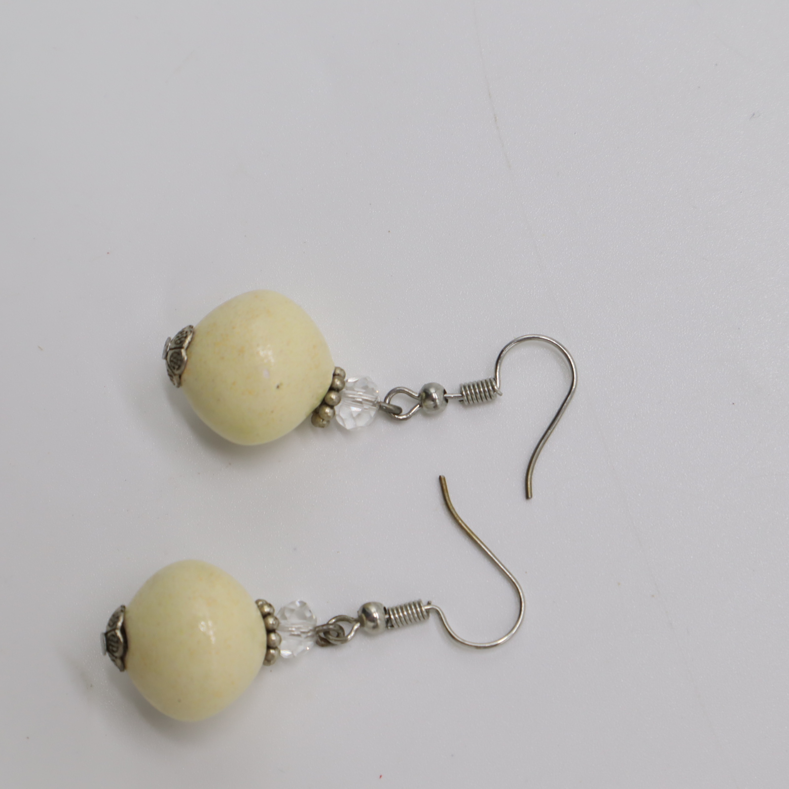 ANTING-ANTING SERAMIK