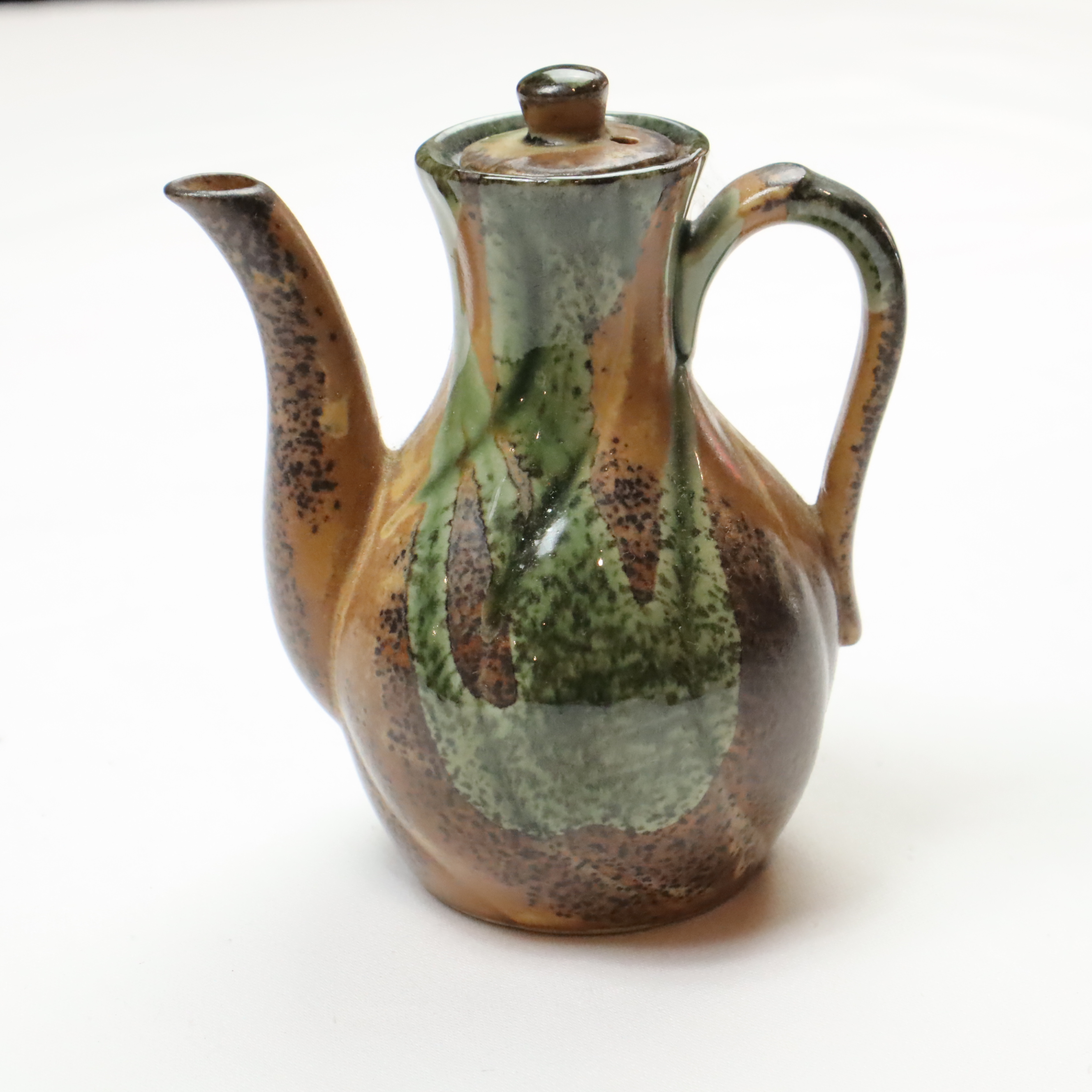 CERAMIC SOY SAUCE CONTAINER