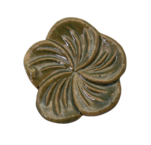 CERAMIC BROOCH