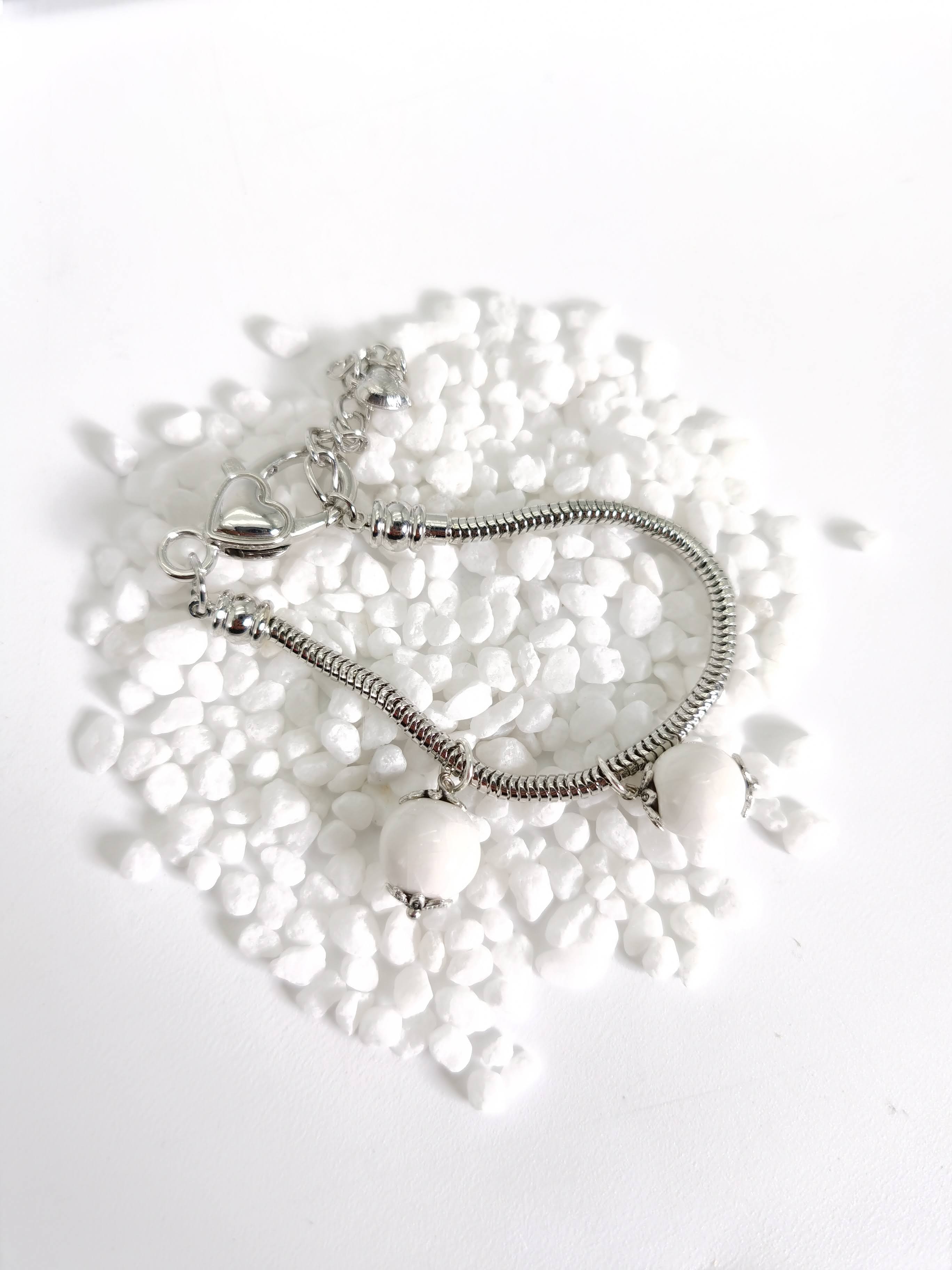 BRILLIANT WHITE CERAMIC DESIGN SIMILAR TO PANDORA