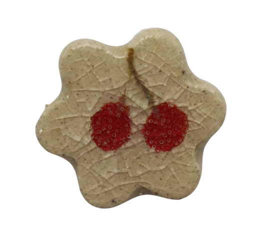 CERAMIC BROOCH