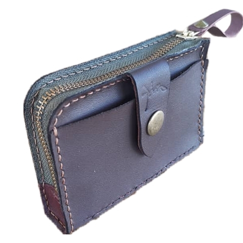 TOBBACOS LEATHER BAG