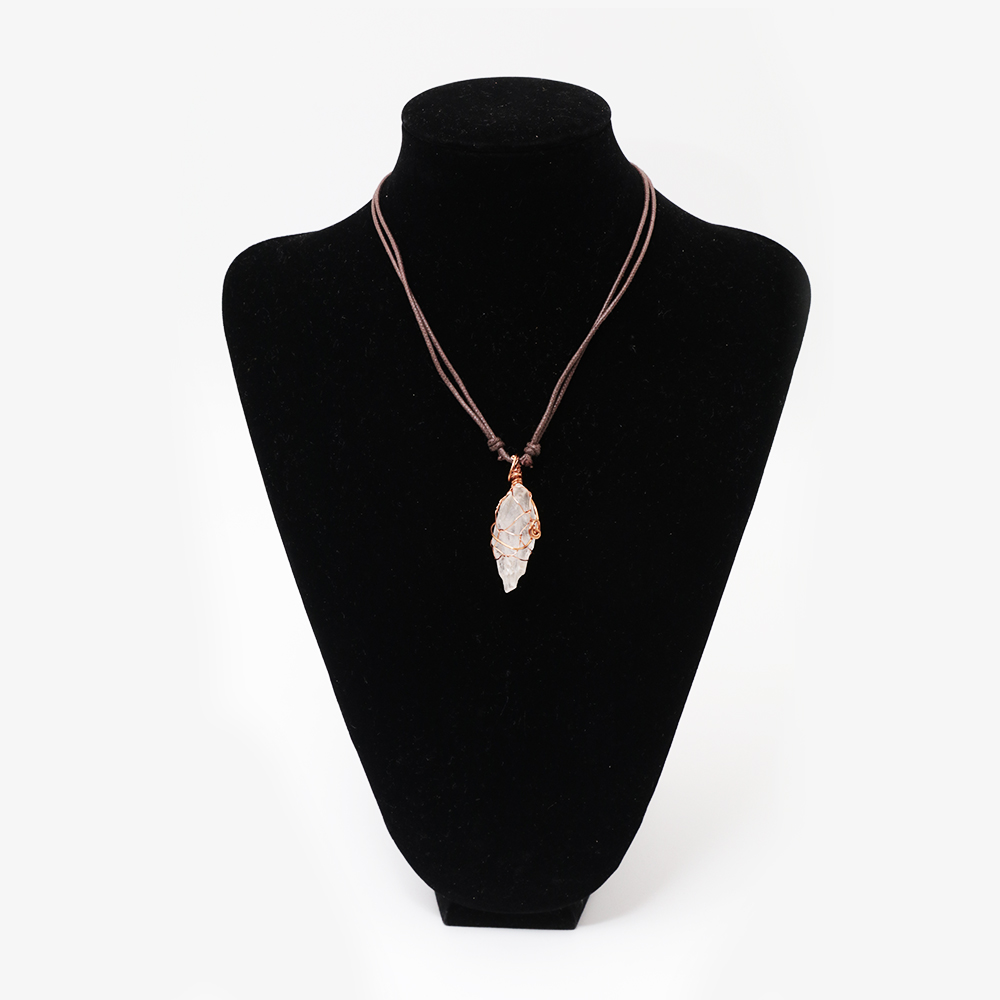 LOKET RANTAI KRISTAL QUARTZ