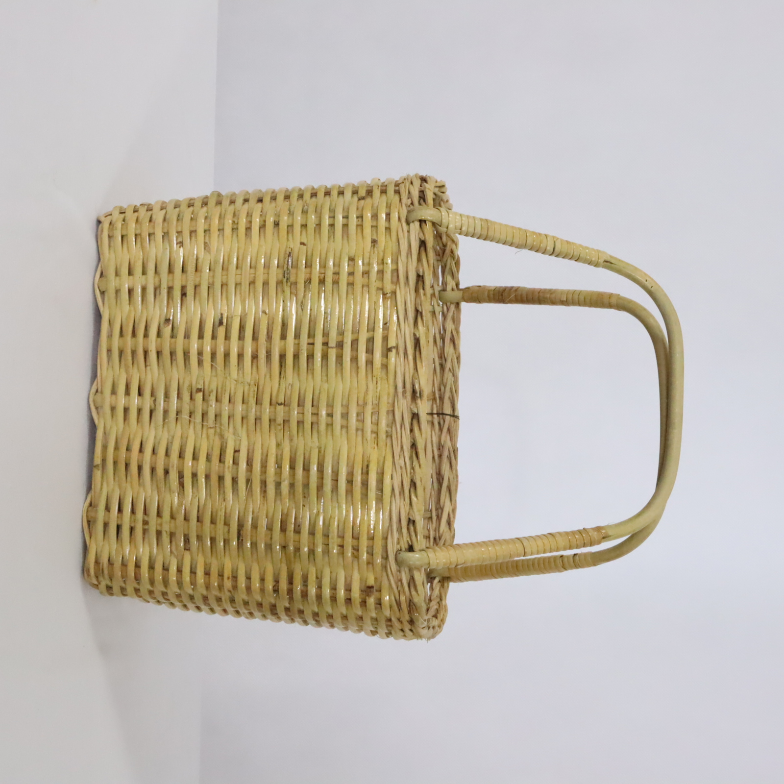 FRUIT BASKET RATTAN WEAVING S