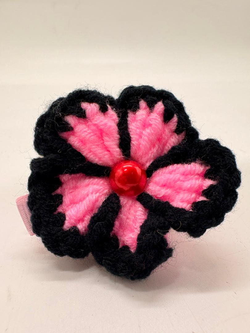 CROCHET HAIR CLIP