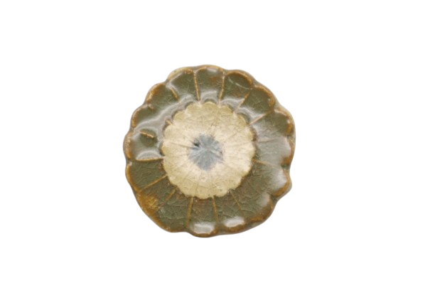 CERAMIC BROOCH