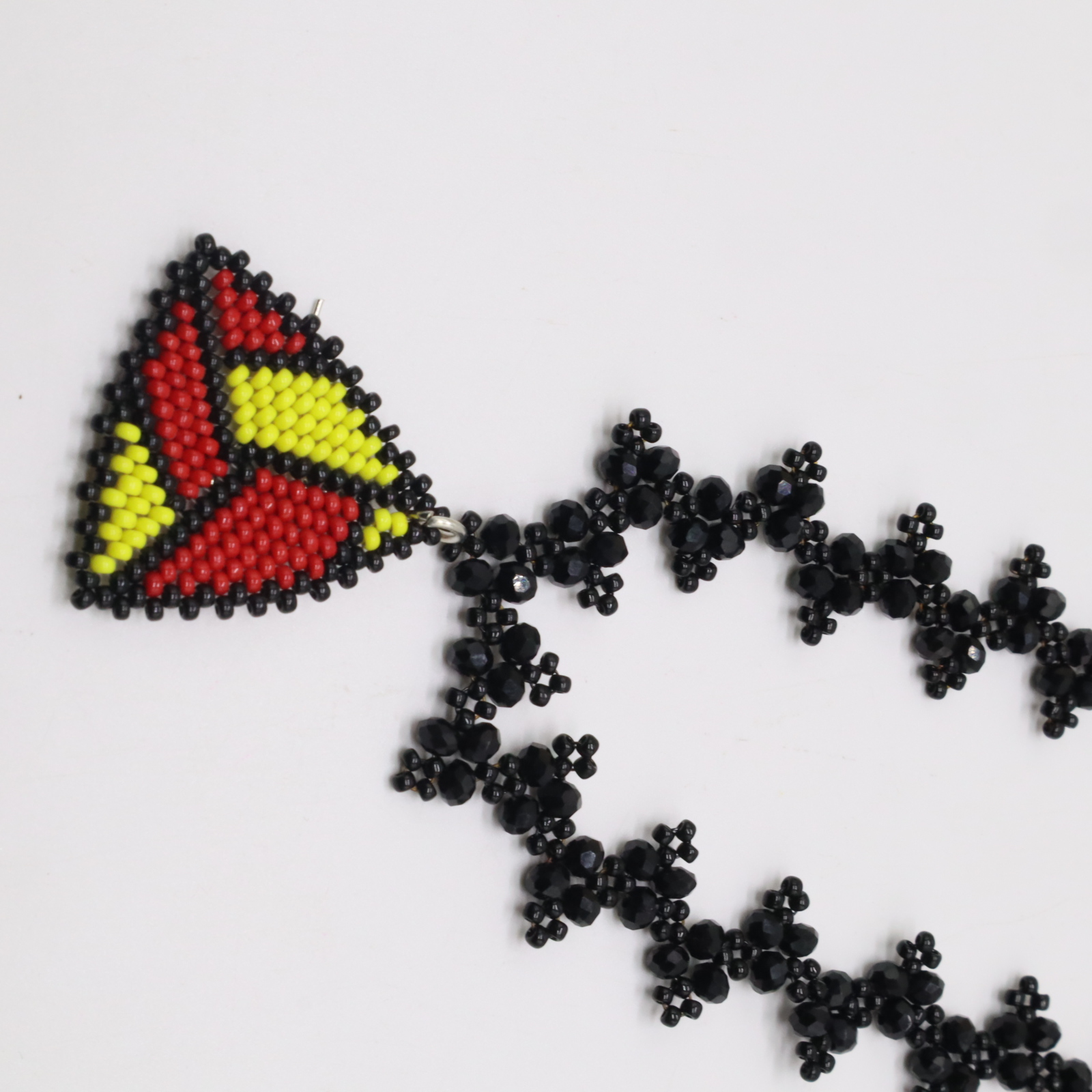 RANTAI MANIK LOKET LOOM