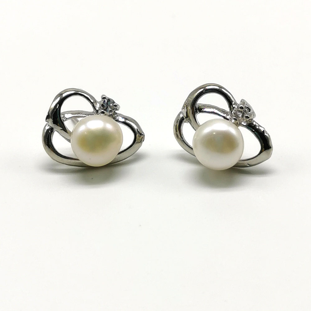 DESIGN EARRINGS STUDS