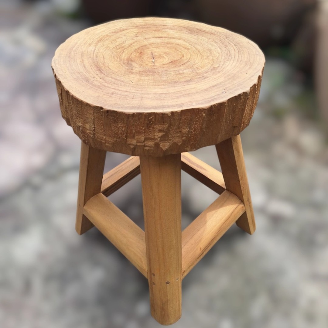 CHENGAL RUSTIC STOOL