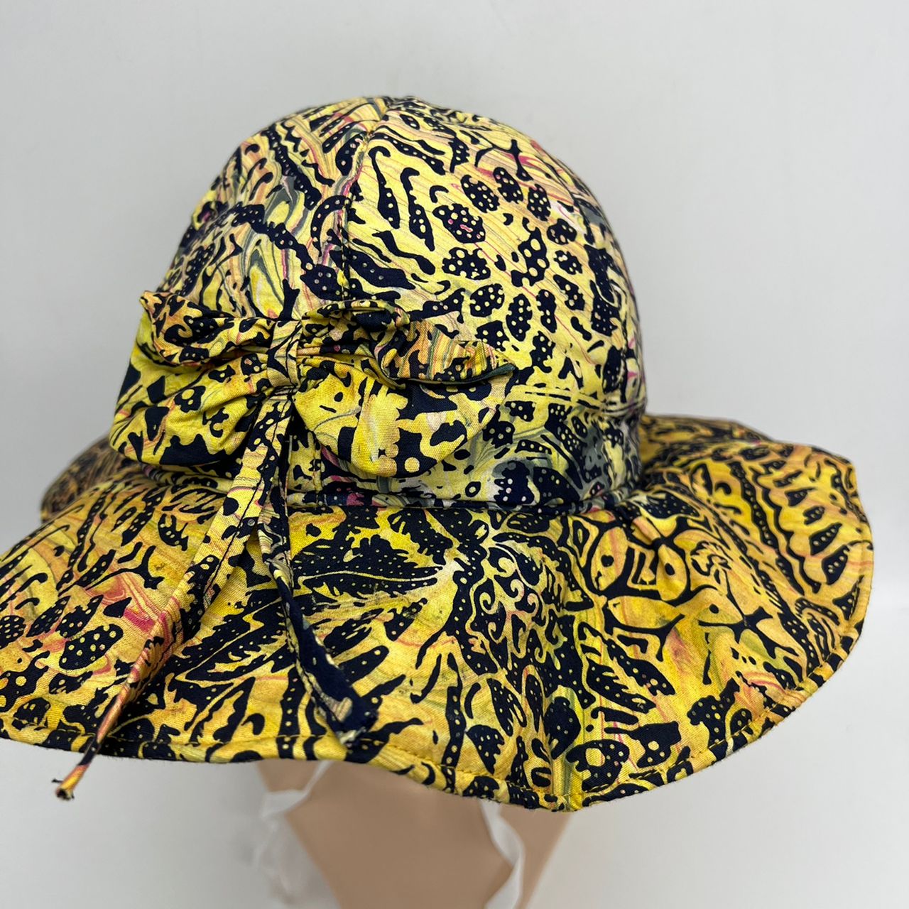 BATIK HAT