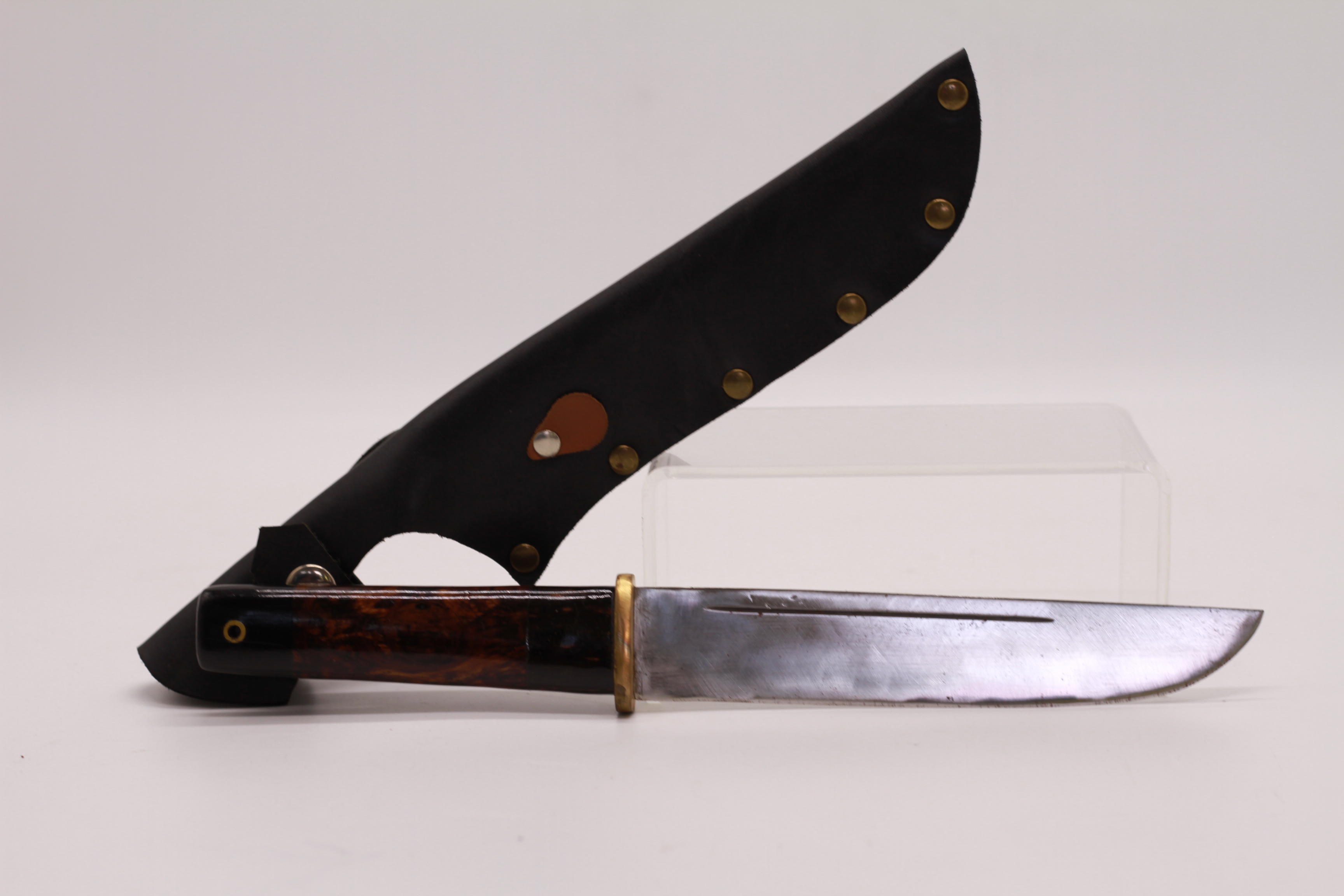 PARANG TRADISIONAL (SARUNG KULIT)