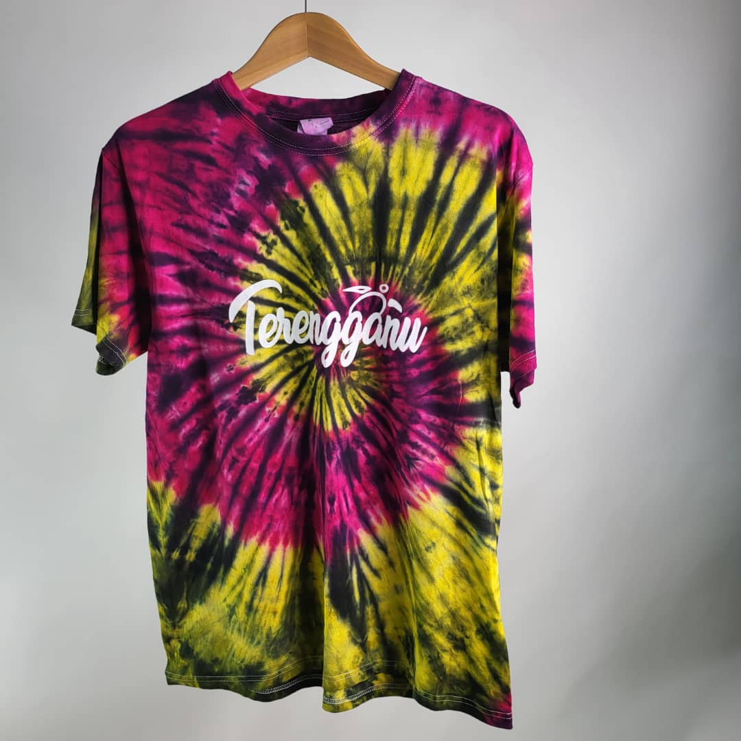 T SHIRT TYE & DYE