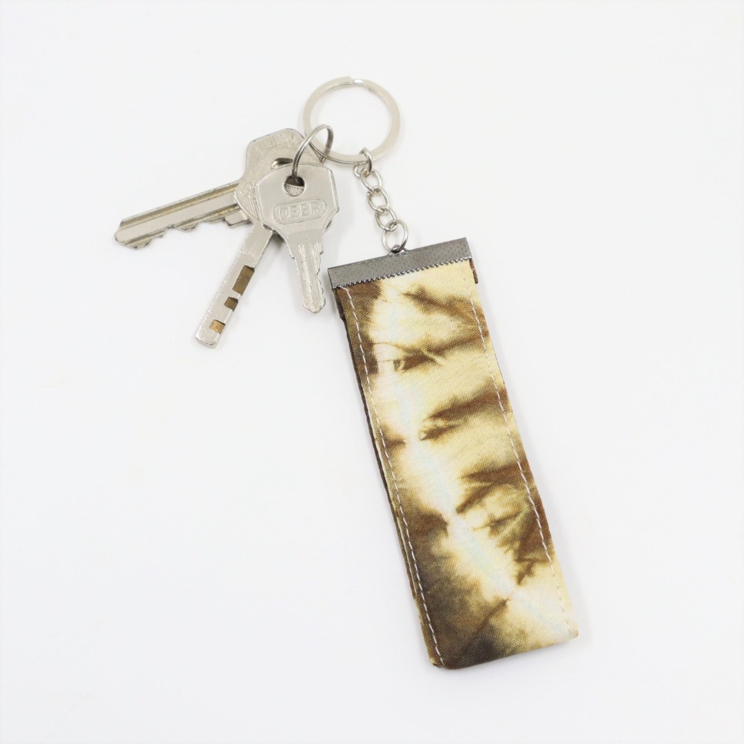 KEY CHAIN BATIK IKAT DAN CELUP