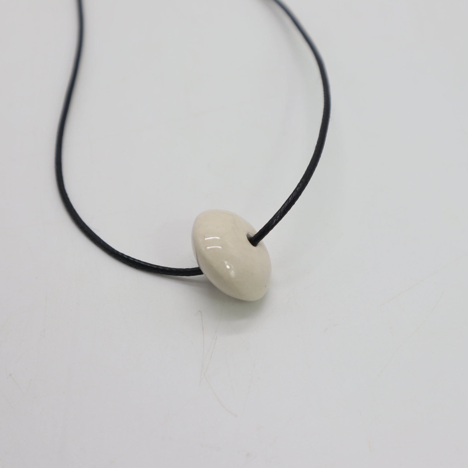 PENDANT NECKLACE