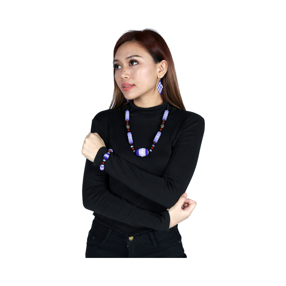 SARAWAK BEADS NECKLACE | BUAH KABUR