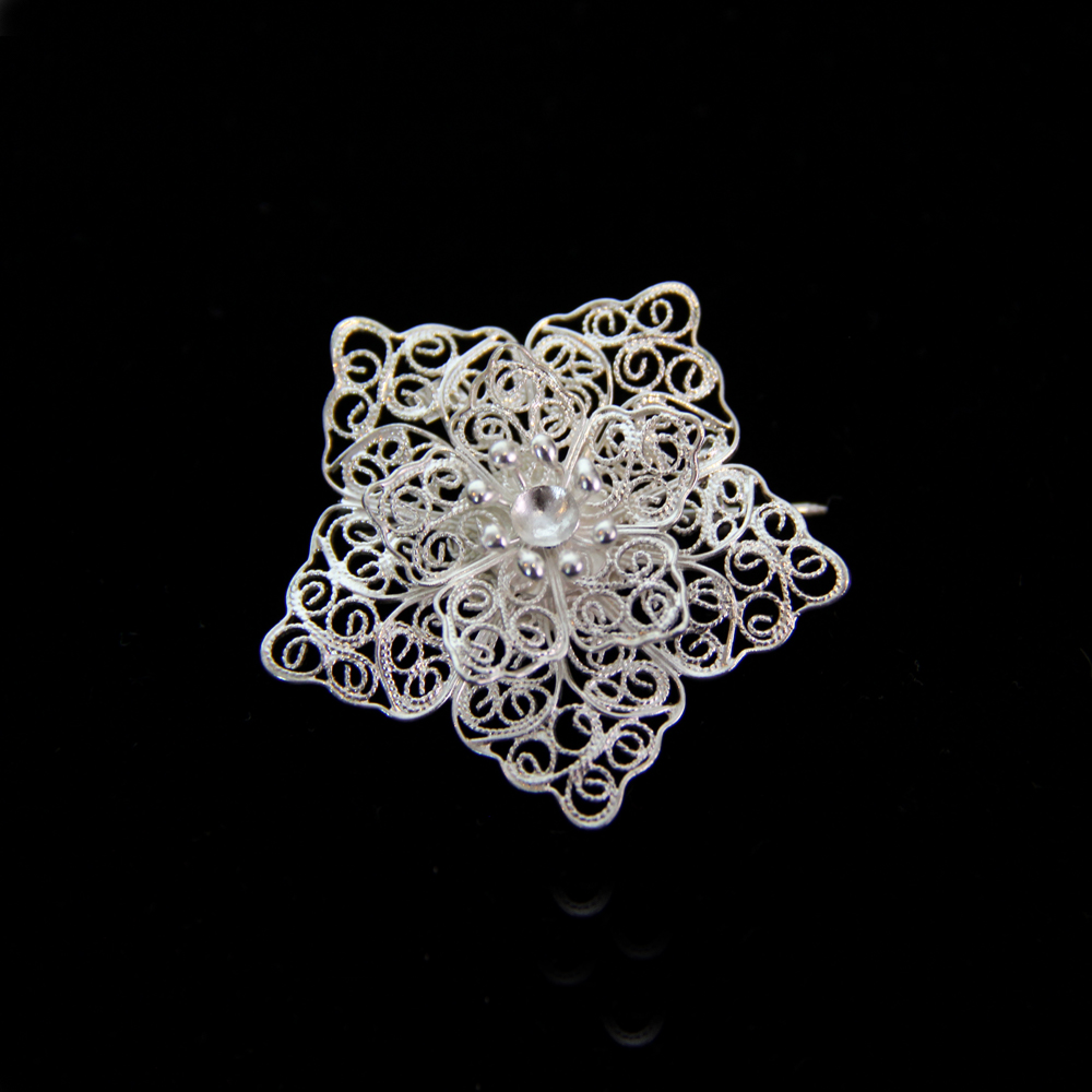 SILVER BROOCH