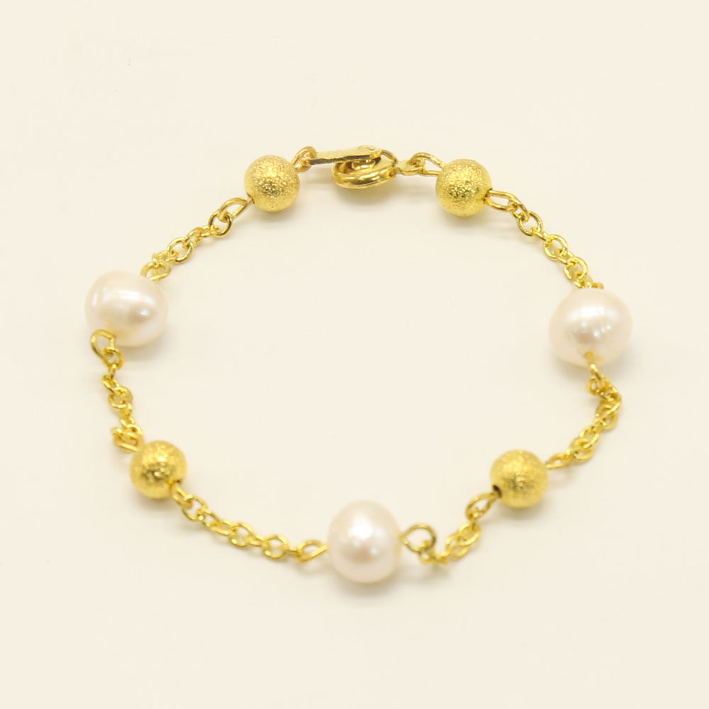 WHITE PEARLCHAIN BRACELET