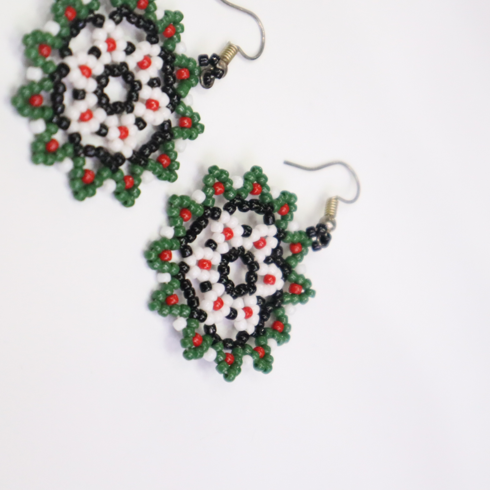 BEAD EARRINGS