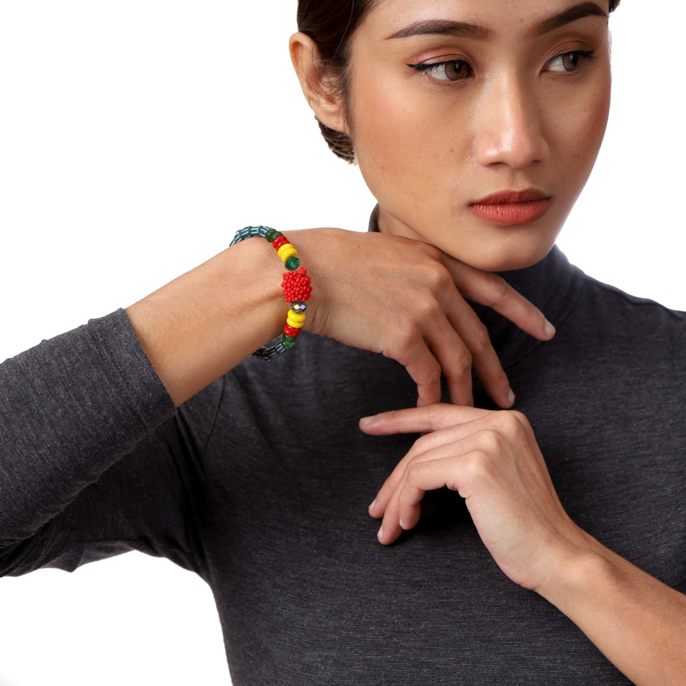 GELANG TANGAN BUAH KABO