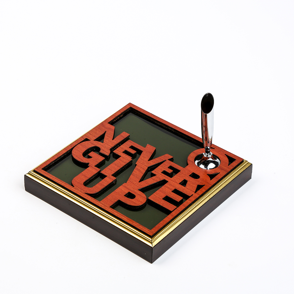 PRE ORDER : PEN HOLDER