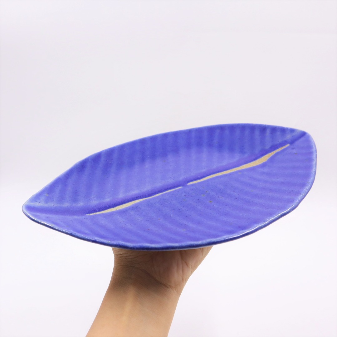 PINGGAN DAUN PISANG SERAMIK