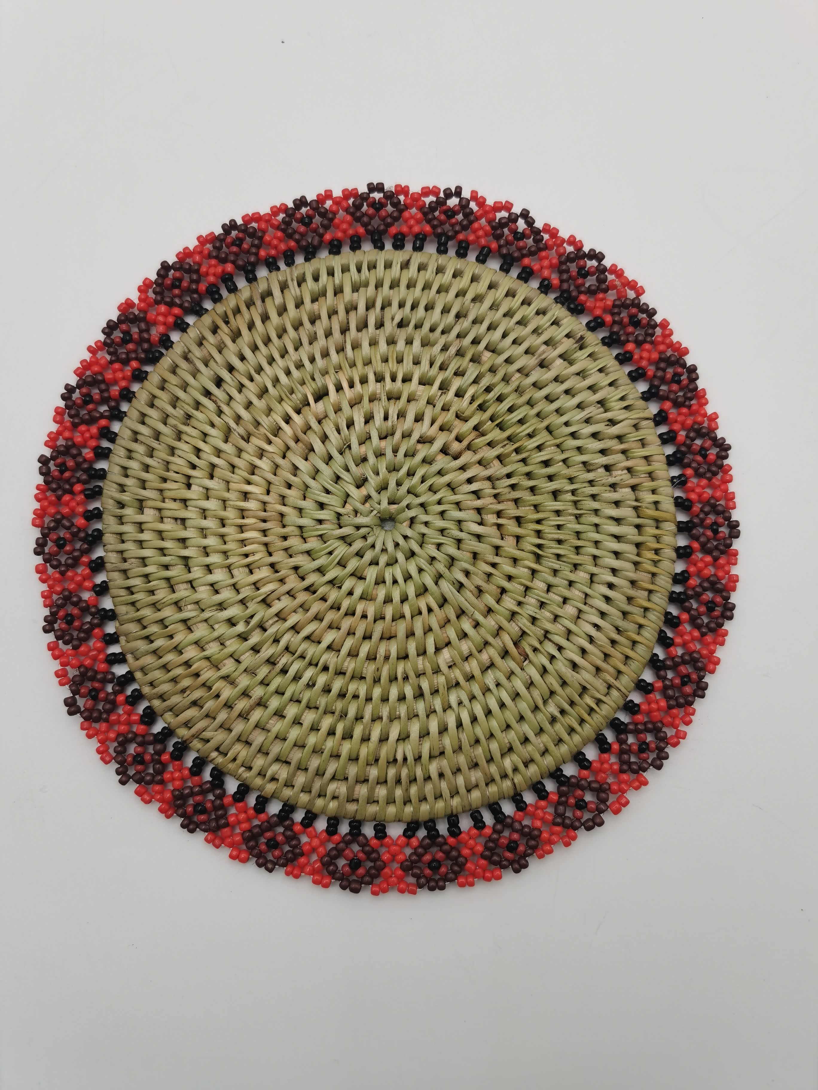 ROUND COASTER RIBU-RIBU MANIK