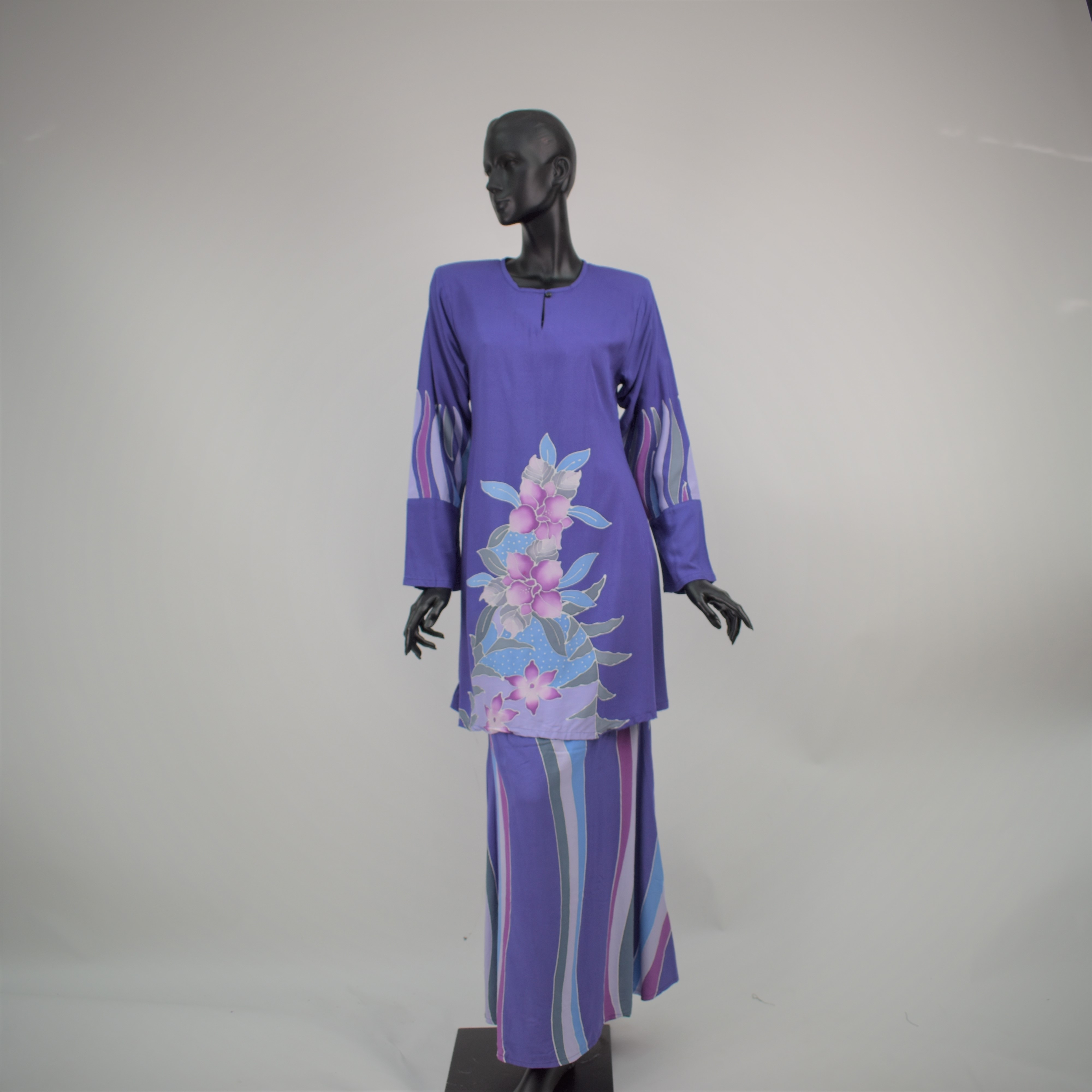 BATIK KURUNG