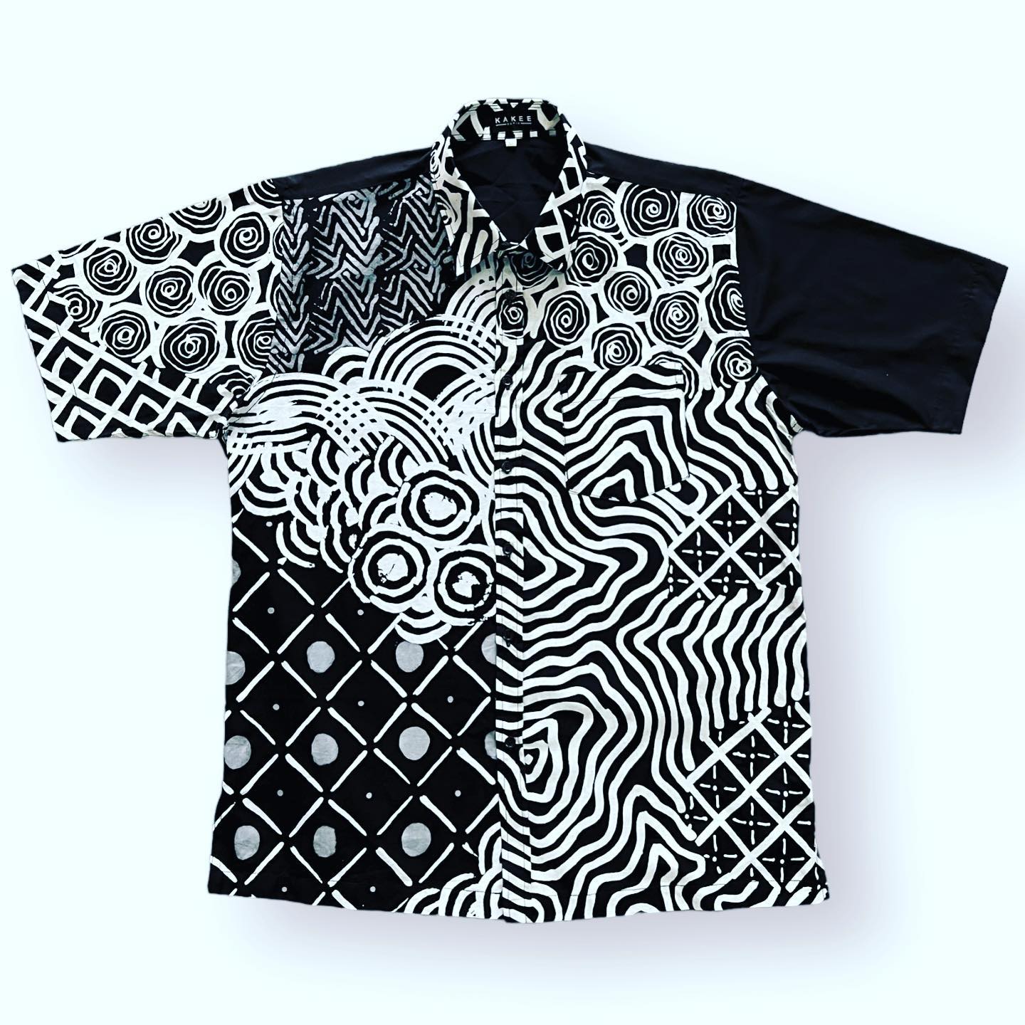 MEN SHIRT SHORT SLEEVE