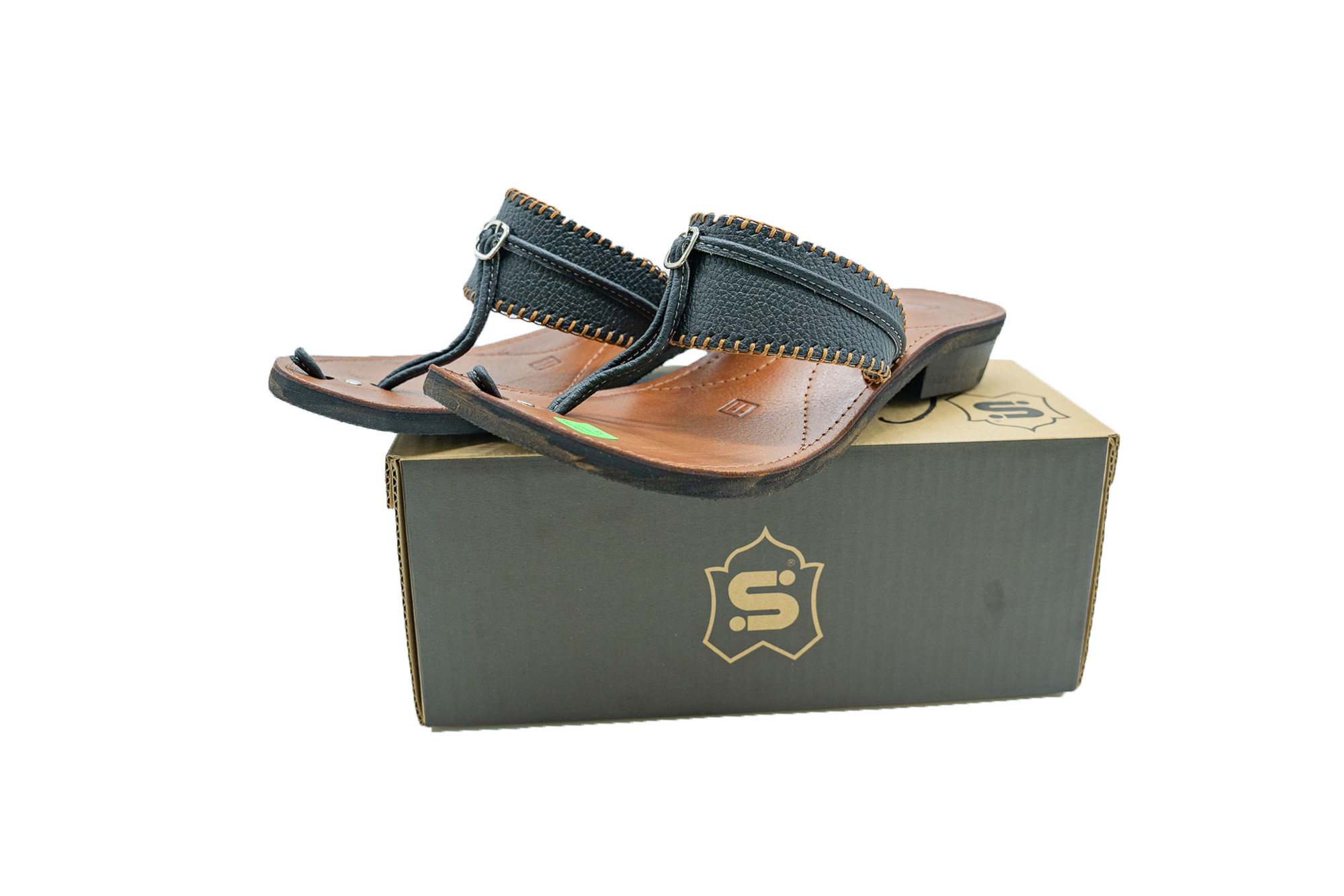 (PRE ORDER) CAPAL KULIT DEWASA 11